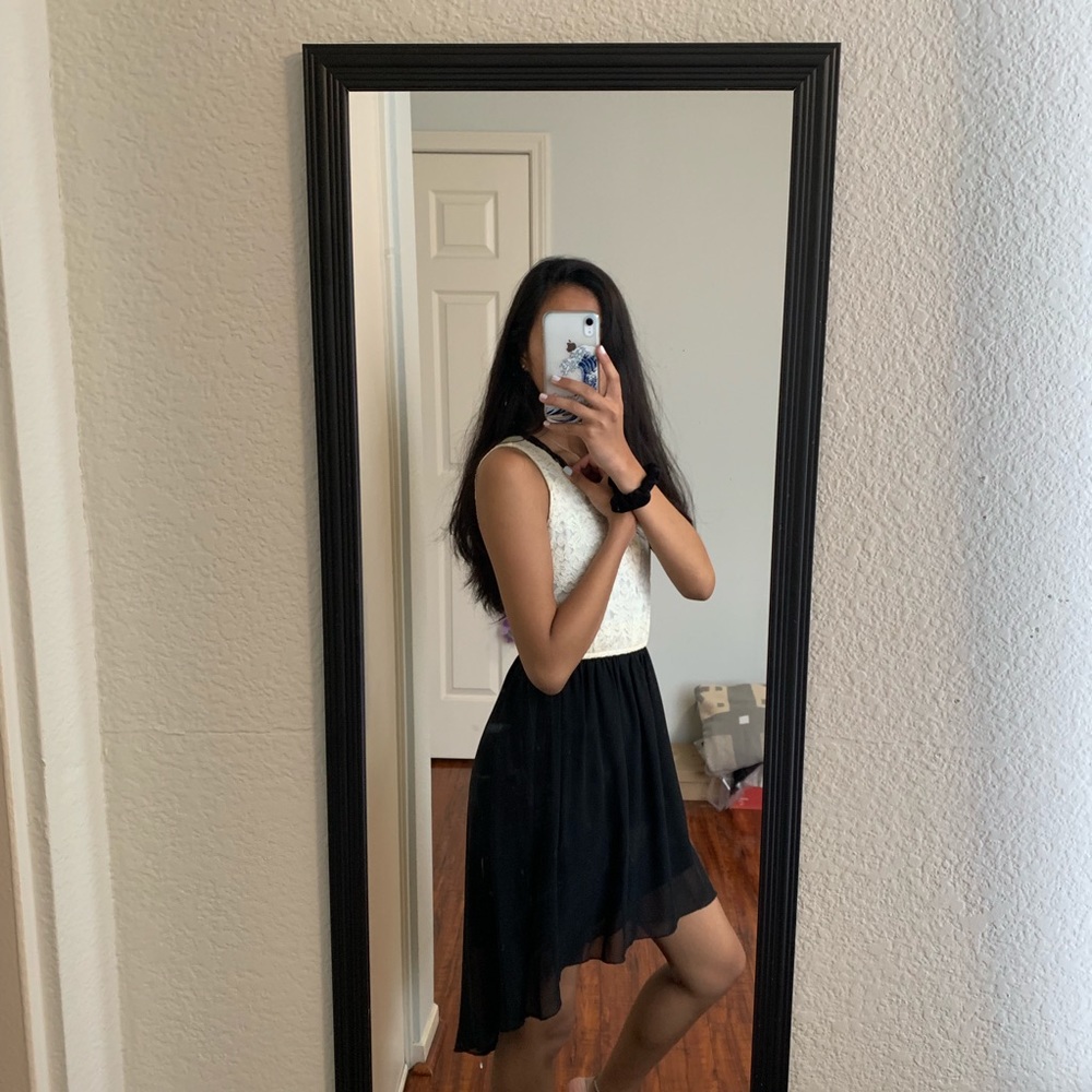 High-Low Dress - Picture 6 of 6